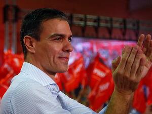 Spain's political leaders to face off in only TV debate (Twitter)