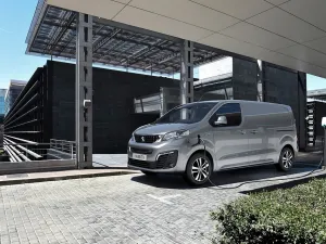 Peugeot pushes forward with plans to electrify its entire LCV range by 2021