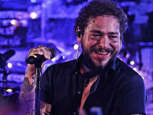 Coming in at No. 2 on the Billboard 200 chart dated Saturday is Kanye West's Jesus is KingComing in at No. 2 on the Billboard 200 chart dated Saturday is Kanye West's Jesus is King