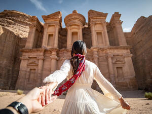 Petra (Shutterstock)	