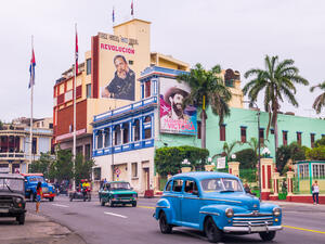 Posters of Fidel Castro advertise the revolution (Shutterstock)	