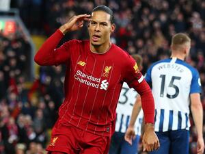 فان دايك يتألق مجدداً