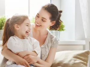 الحب والاهتمام فقط لن يُنشئ طفلاً صالحاً يتمتع بأخلاق جيدة والتزام