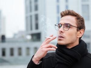 يعود النبض إلى حالته الطبيعية بسبب تراجع نسبة النيكوتين الذي يُضَيِّق الأوعية الدموية