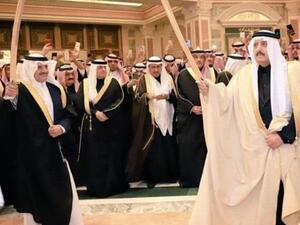 احتفل أمير المنطقة الشرقية الأمير سعود بن نايف بن عبدالعزيز بزفاف نجله