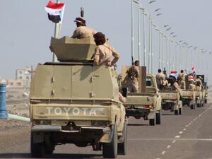 A reinforcement convoy of Yemen's Security Belt Force dominated by members of the the Southern Transitional Council (STC) seeking independence for southern Yemen, heads from the southern city of Aden to Abyan province on November 26, 2019 (AFP/ File Photo)