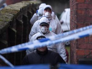  man suspected of stabbing two people to death in a terror attack on London Bridge was an ex-prisoner convicted of terrorism offences and released last year, police said Saturday. (Oli SCARFF / AFP)