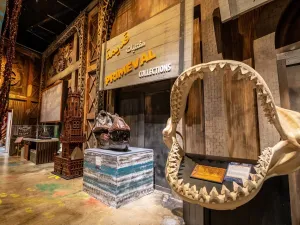 visitors won’t want to miss the chance to bring home a souvenir of their visit from the Ripley’s retail shop filled with curious gifts. 