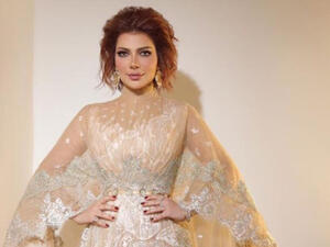 Nasri was singing on Abu Bakr Salem Theater at the Boulevard