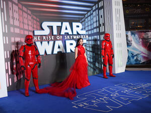 "Star Wars: The Rise of Skywalker"  (Twitter)