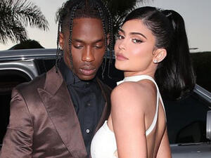 She showed off her curvaceous figure in a strapless beige bra