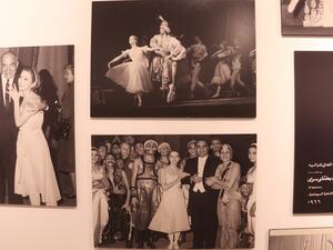  يتناول الفيلم الوثائقي "A Footnote in Ballet History" قصة تأسيس فن الباليه الكلاسيكي في مصر وتاريخ الباليرينا الشهيرة الدكتورة ماجدة صالح وهو فيلم حائز على عدة جوائز و من إخراج هشام عبد الخالق.