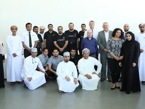 مرسيدس-بنز عُمان تنظم فعالية خاصة لعملاء المركبات التجارية في صحار