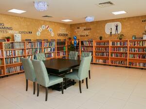 المكتبة الجديدة ستضم ما يزيد على 2,000 كتاب ومصممة لدعم توجه حكومة الدولة لتشجيع أفراد المجتمع على تطوير عادات قراءة مستمرة