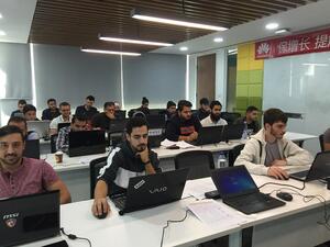 منتدى هواوي للتعليم المرتبط بالتكنولوجيا الحديثة يناقش آفاق التعاون بين القطاعين العام والخاص لتعزيز الابتكار وجسر الفجوة الرقمية للمهارات البشرية في منطقة الشرق الأوسط 