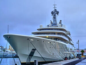Roman Abramovich's Eclipse yacht lies moored in Barcelona (Shutterstock)	