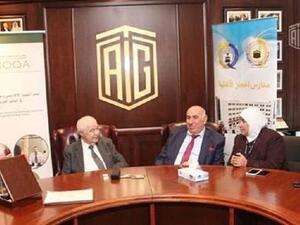 أبوغزاله يمنح الاعتماد المدرسي لـ"مدارس الحجاز الأهلية" من "أروقا"