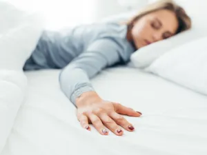 قد يحب أحد الطرفين النوم محتضن البطانية ويشكو الطرف الآخر من ارتفاع درجة الحرارة