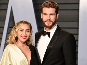 مايلي سايريس وليام هيمسورث