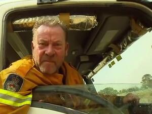 Paul Parker pulled his fire truck over to the side of the road in Nelligen, on the NSW South Coast, to deliver the blunt message to the prime minister. (Seven)