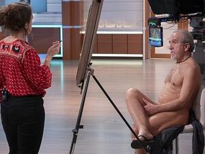 During the interview, a live nude painting took place. Pictures is painter Katie Beth with Model Simon (dailymail)