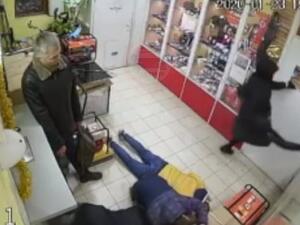 He then starts kicking at a door and on the third attempt his lower leg is seen bending upwards in an odd shape. (CEN)