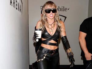 Cody was covered up in a gray T-shirt and black jeans (source: @mileycyrus Instagram)