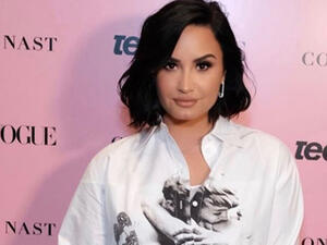 Lovato shared a promo photo for her performance