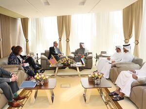 وزير الاقتصاد يبحث مع السفير الامريكي تعزيز التعاون بمجالات الابتكار والطاقة المتجددة والاستثمار