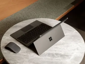 Microsoft Brings Three New Surface Devices to Businesses and Consumers in the UAE Market