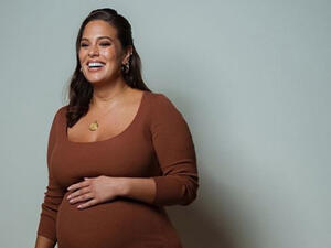 The plus-size model claimed that she has a 'complicated relationship' with her appearance.