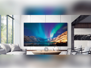 تلبي أجهزة التلفاز الجديدة متطلبات الترفيه السينمائي المنزلي واحتياجات نمط الحياة المتصلة بتوفيرها جودة صورة وصوت محسنة وميزات ذكية