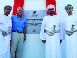 (L-R) Abdullah Al-Shidi, Greg Norman, HH Sayyid Taimur bin As'ad and HE Sultan bin Hamdoon at the opening of Al Mouj Golf