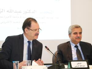 د. أبوحمور:  ضرورة الربط بين التكنولوجيا والاستثمار ورؤوس الأموال العربية