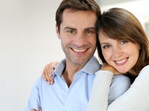  لا تنسي أن رضا زوجك وموافقته على ما تقومين به أفضل من عبارات الإعجاب