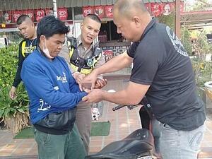 Amornrak Jitkoh, 45, was furious after discovering local policeman Jumrus Doljue, 57, had been sleeping with his fortune teller wife, Nai (Dailymail)