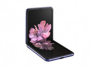 سامسونج تطلق هاتف Galaxy Z Flip بشاشته الزجاجية القابلة للطي في الأسواق السعودية