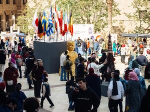 الجامعة الأمريكية بالقاهرة تختتم احتفالها ببدء مئويتها الثانية 