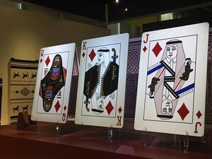 طلاب مؤسسة قطر يعرضون ابتكاراتهم وتصاميمهم في باريس