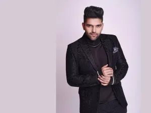 Famous Indian Pop Singer Guru Randhawa Heading to Global Village’s Main Stage to Deliver a Memorable Performance