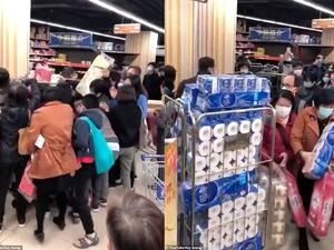 Online rumours about shortages of toilet paper due to the coronavirus outbreak caused swarms of shoppers to descend on a Hong Kong supermarket yesterday. (YouTube)