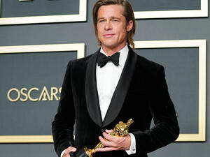 The amazing moment came just moments after Renee Zellweger and Joaquin Phoenix won Best Actress and Actor, respectively.