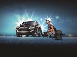 اشترِ سيارة تويوتا هذا الشهر واربح رحلة إلى أولمبياد 2020 في طوكي