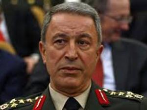 وزير الدفاع التركي خلوصي أكار