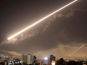 المضادات السورية تتصدى لغارات اسرائيلية على العاصمة دمشق