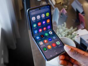 As the Competition Gets Crazier, Why Do We Need Foldable Smartphones Anyways?