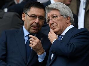 جوسيب ماريا بارتوميو (يسار)