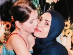 A Video of a Woman Crying Near Daughter's Grave in Lebanon Prompts Calls for Civil Custody Laws