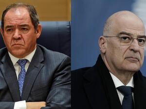 وزير الخارجية الجزائري، صبري بوقدوم، ونظيره اليوناني، نيكوس دندياس