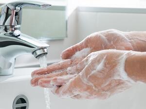  أظهرت اليدين الحد الأدنى من الجراثيم. وأثبتت هذه التقنية أنها الأفضل في تنظيف الأيدي من الجراثيم